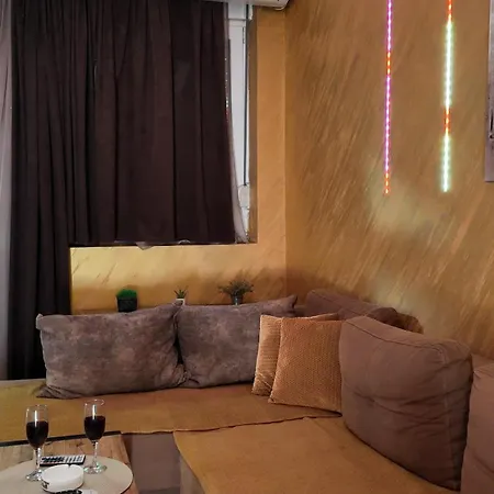 Wonderland Apartment